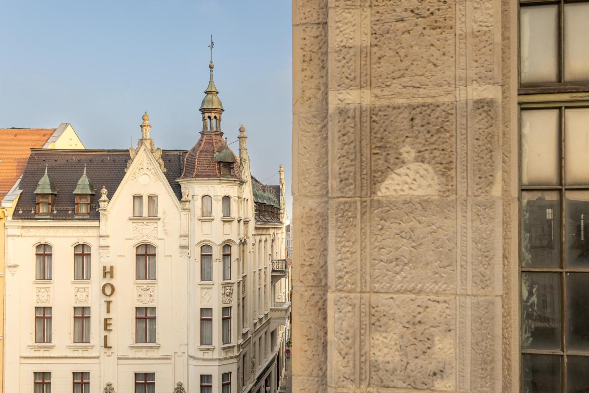 Akzent Hotel Am Goldenen Strauss Görlitz Exterior foto